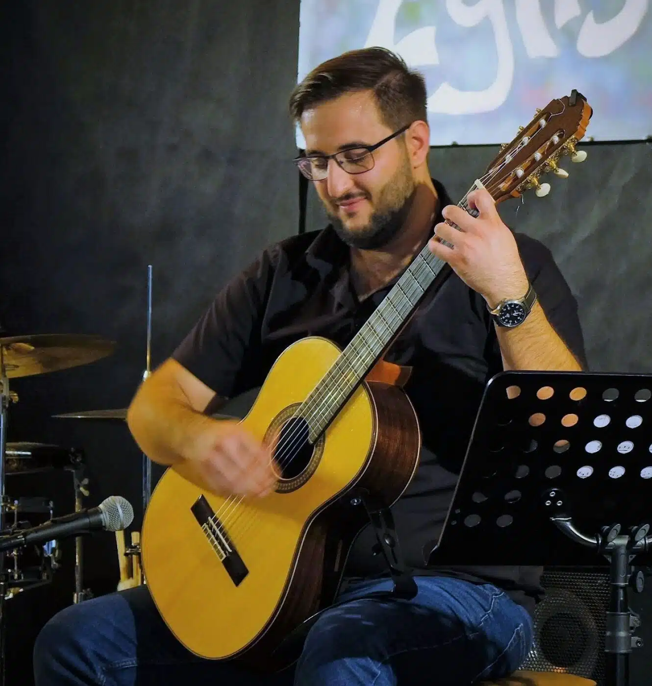 1500 1500 photo guitare hekmat e1746107874739