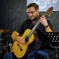 1500_1500_photo-guitare hekmat 1500_1500_photo-guitare hekmat